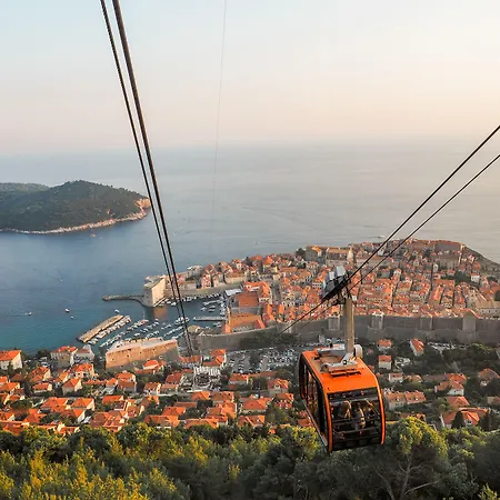 דירה Old Town Center Studio's